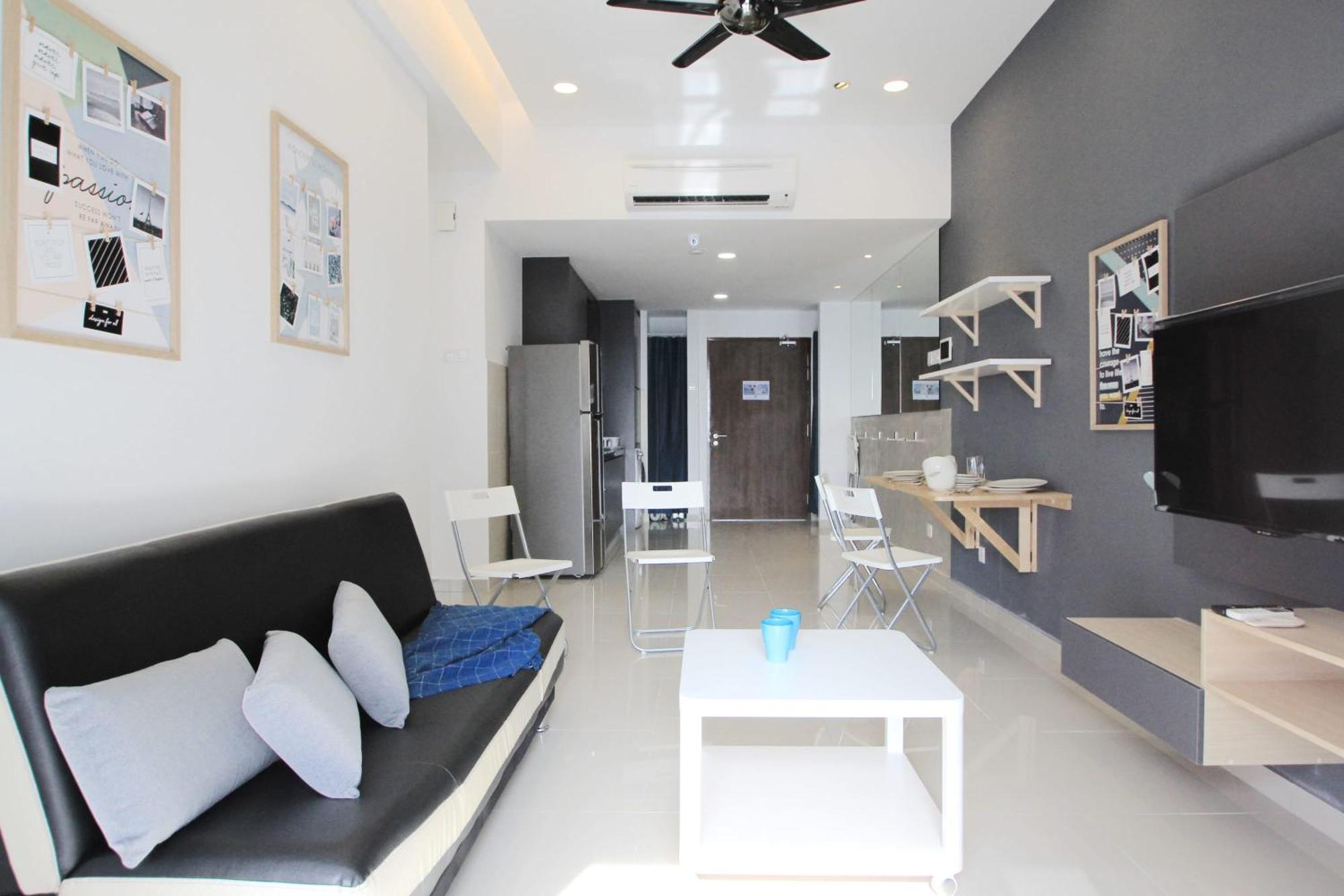 Cozy, High-Floor 2Br Apt Near Legoland Apartment Нусаджая Екстериор снимка